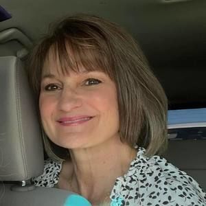 Meet your Posher, Traci